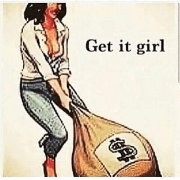 🎉💫Clearing OUT Closet 🎉💫 New Listings Coming😍 - Picture 7 of 8